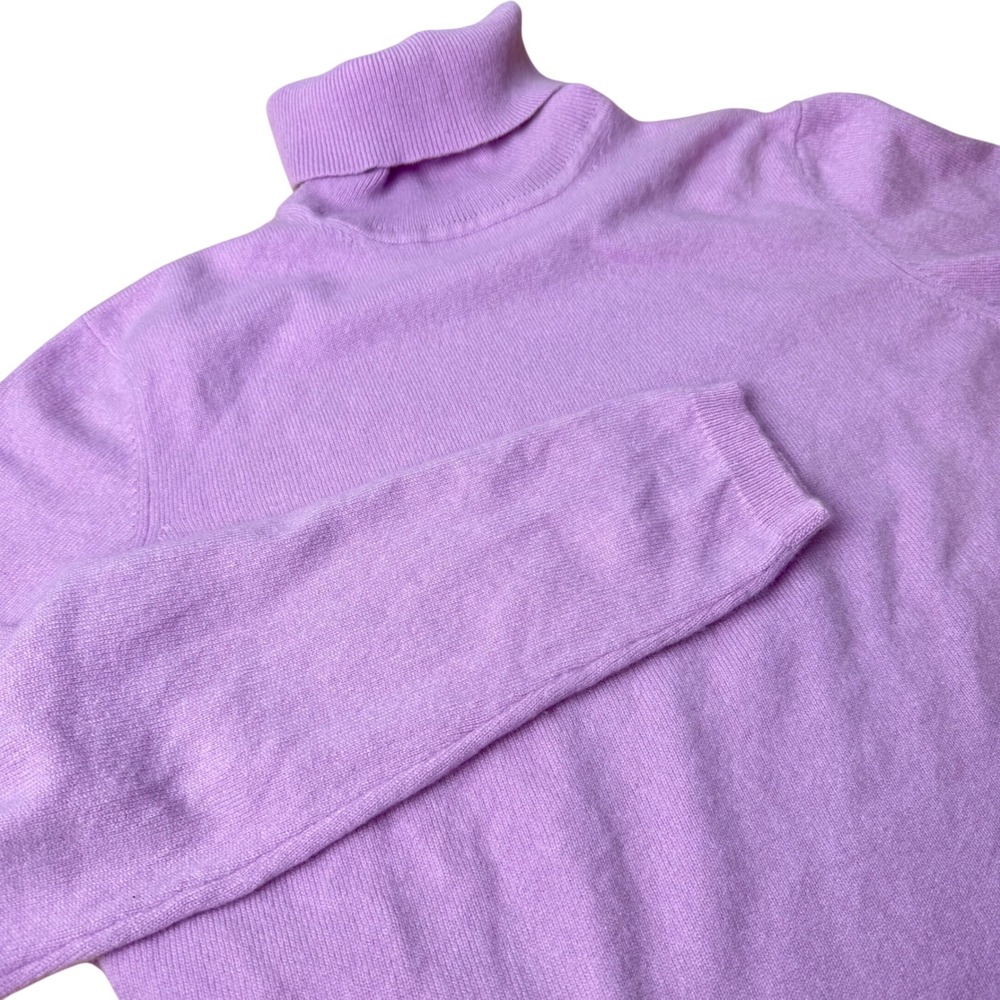 Womens Cashmere Turtleneck Knit Sweater Medium Quiet Luxury Coquette Soft Girl
